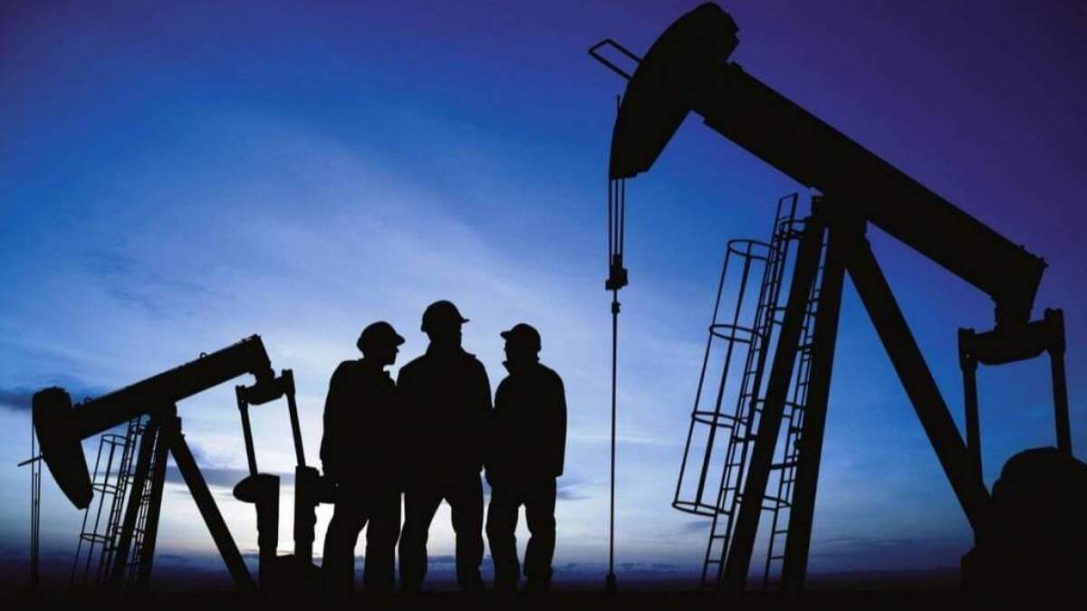 "Тенгизшевройл" уволил почти 15 тысяч нефтяников