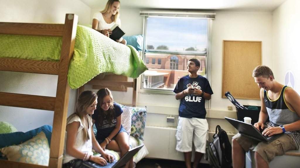 Количество студенческих общежитий увеличивается, но потребность в них растёт ещё быстрее