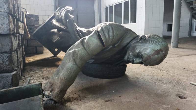 Памятник Ленина не хотят видеть в ВКО