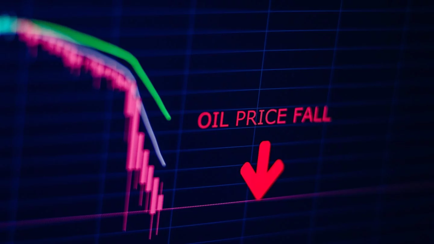 oil barrel price falling down for economical crisi 2023 11 27 05 10 59 utc