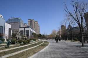 Аким Алматы и руководство Inspur Group обсудили перспективы сотрудничества в сфере цифровых решений 2 Аким Алматы и руководство Inspur Group обсудили перспективы сотрудничества в сфере цифровых решений