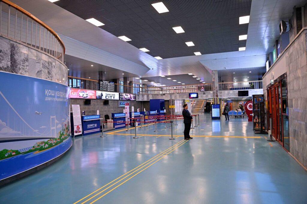 Семей и Астану соединит новый авиарейс с 27 апреля 2 Семей и Астану соединит новый авиарейс с 27 апреля