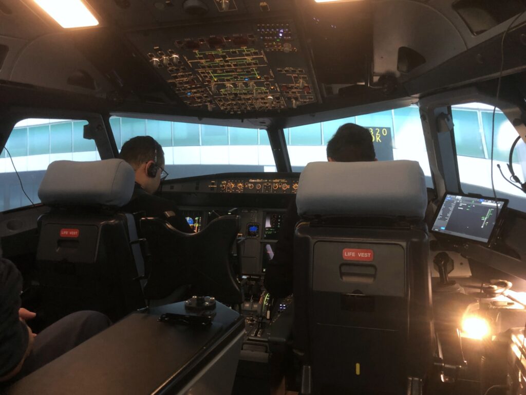 Казаэронавигация подписала договор о сотрудничестве с авиакомпаниями Air Astana и SCAT