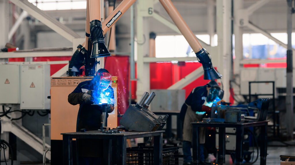 Тракторы LOVOL от AGROMASH укрепляют транспортный потенциал страны