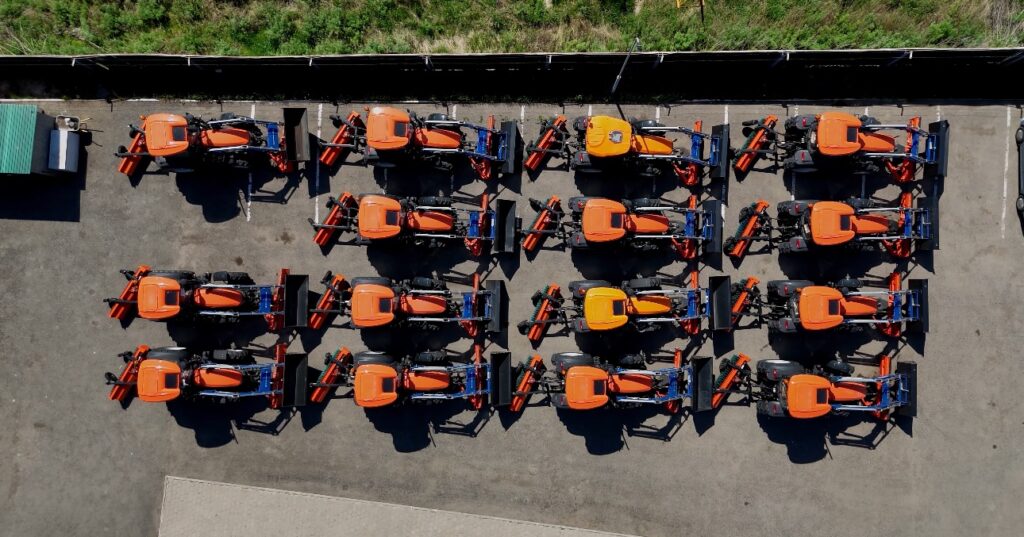 Тракторы LOVOL от AGROMASH укрепляют транспортный потенциал страны