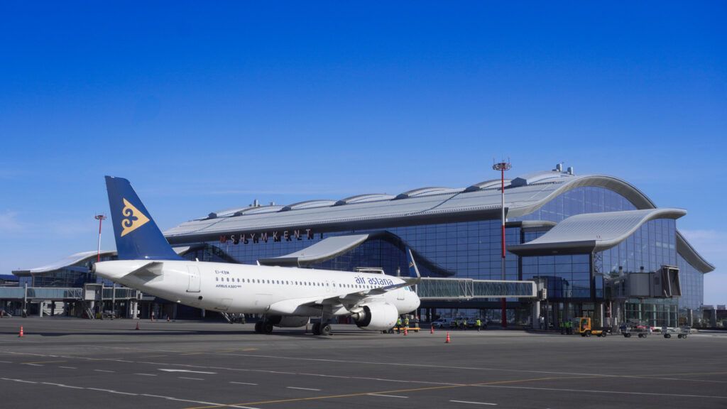 Все рейсы казахстанских авиакомпаний в Шымкенте переведены в новый терминал