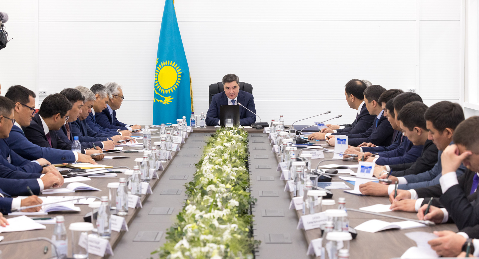 Бектенов: Мы должны рассматривать моногорода как «точки роста»