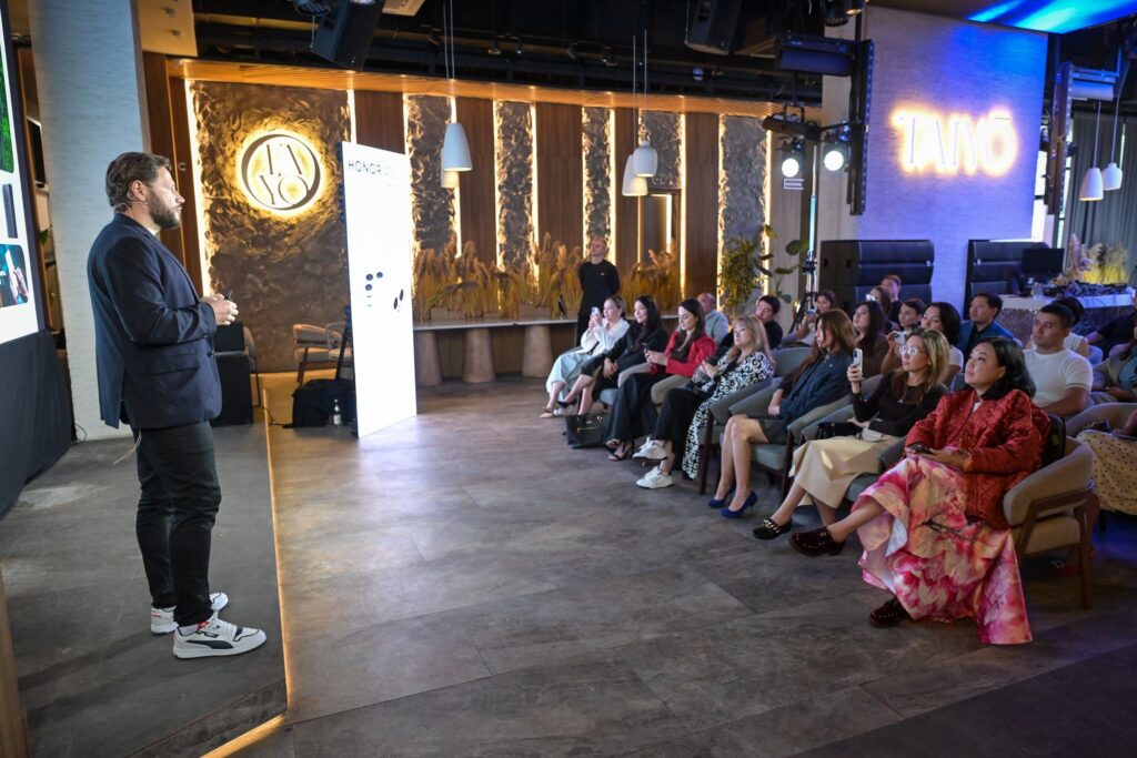 HONOR 400 стал хитом продаж в Казахстане — более 1000 устройств продано в первый уик-энд 5 HONOR 400 стал хитом продаж в Казахстане — более 1000 устройств продано в первый уик-энд