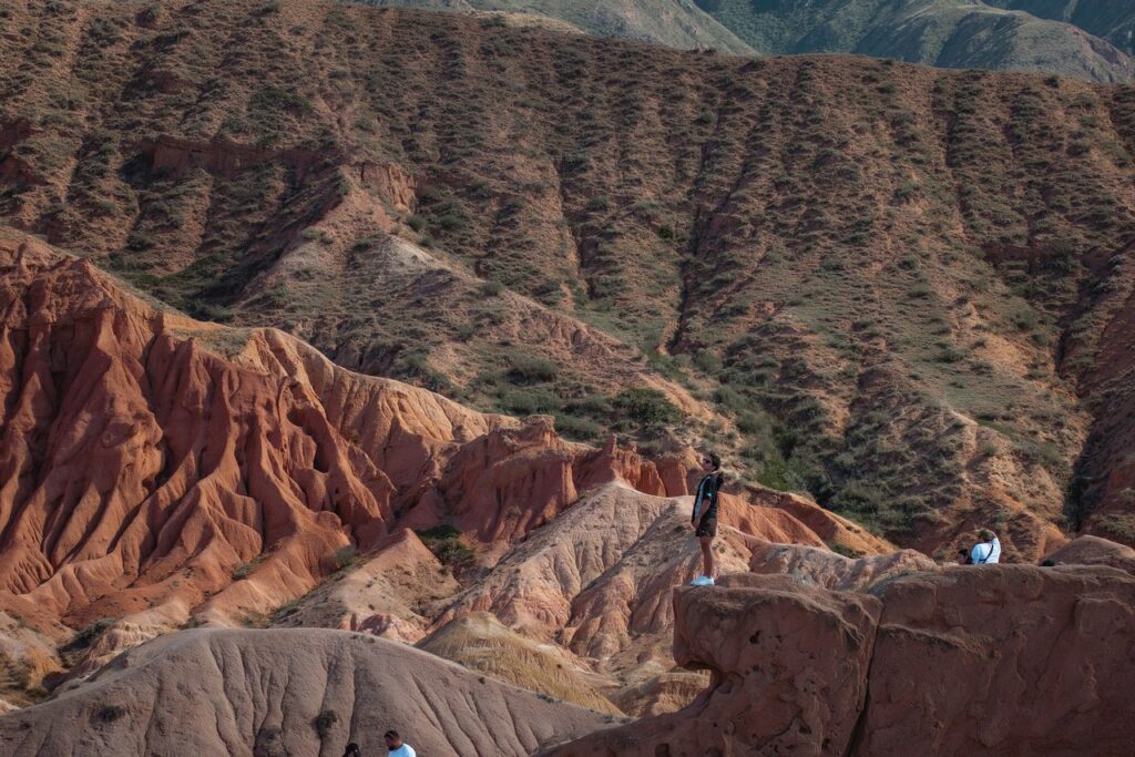 Тур с Jetour «Путь кочевников»: Покоряя неизведанные уголки Тянь-Шаня 6 Тур с Jetour «Путь кочевников»: Покоряя неизведанные уголки Тянь-Шаня