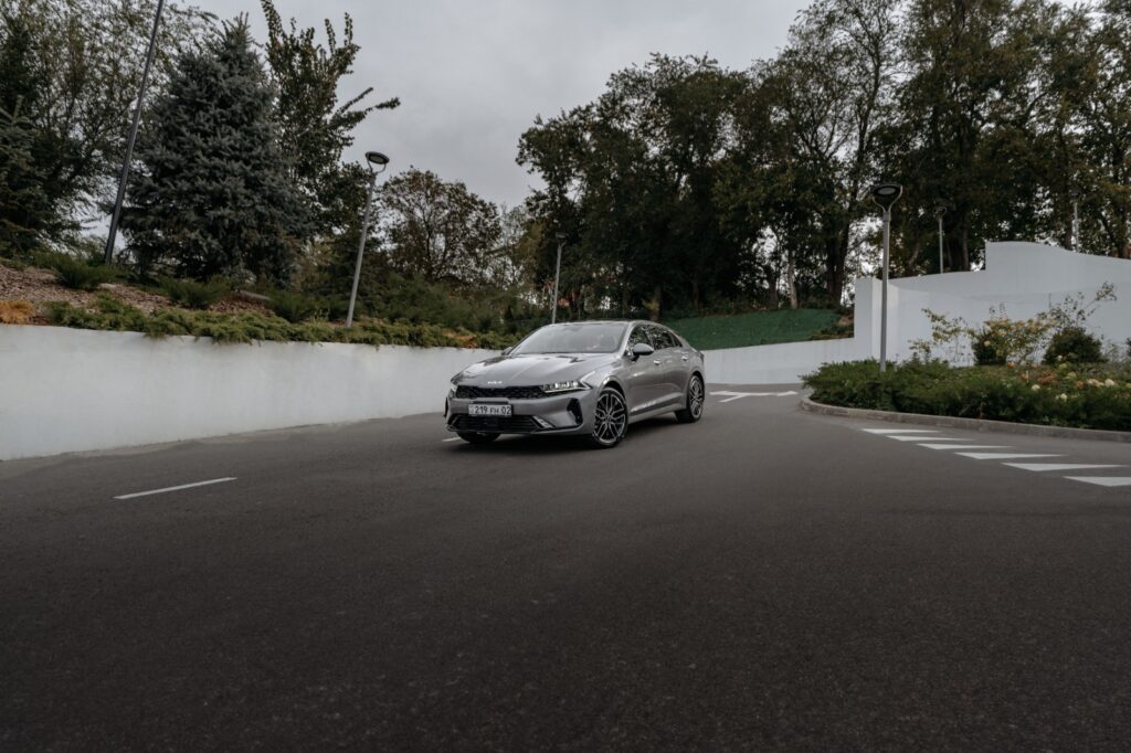 Успех бренда Kia в РК: Международное признание и лидерские позиции