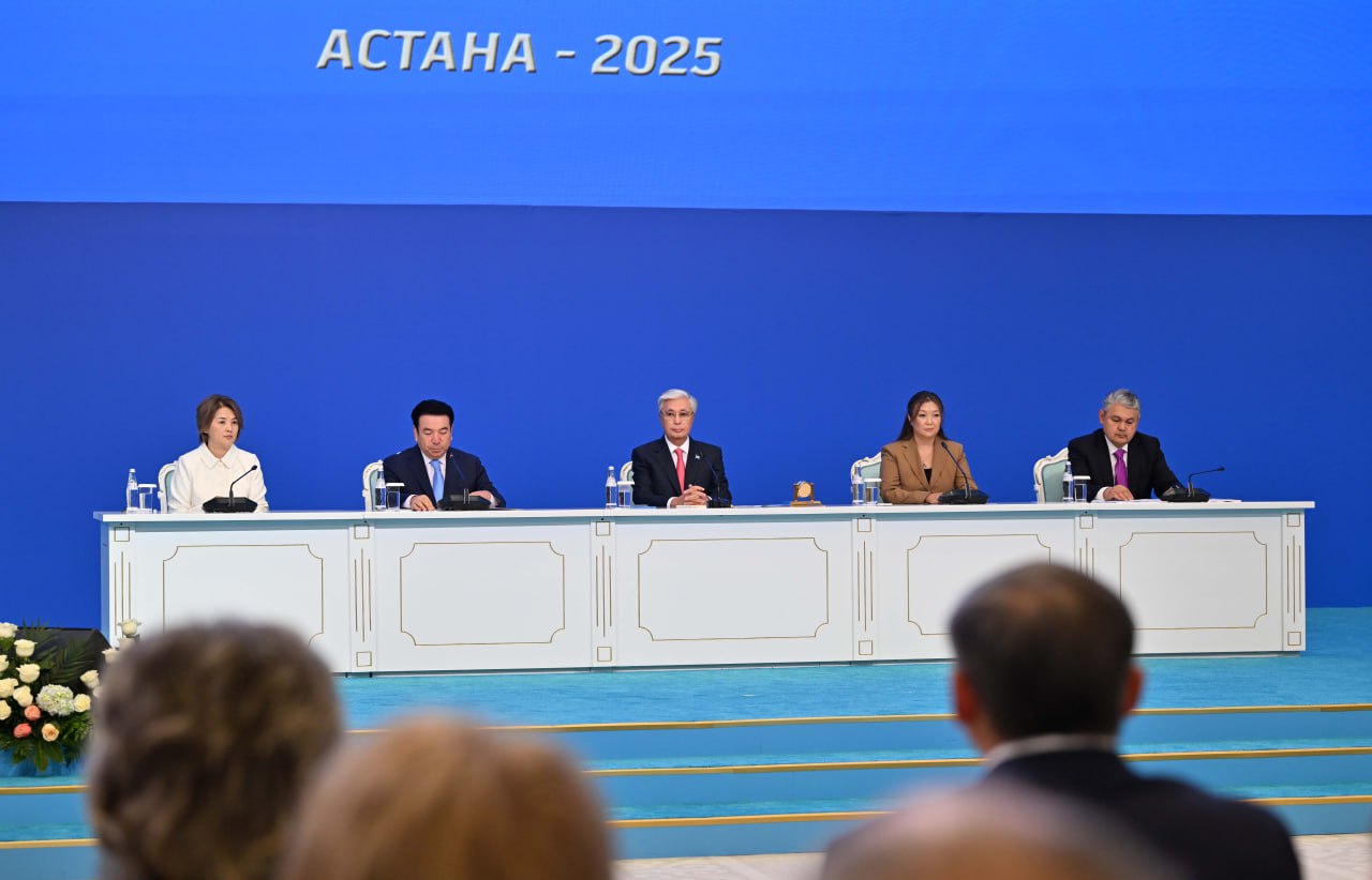 photo 5258175873645933892 y