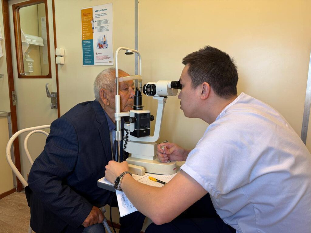 «Саламатты Қазақстан»: медпоезд от Samruk-Kazyna помог 42 тысячам жителей в 7 регионах 3 «Саламатты Қазақстан»: медпоезд от Samruk-Kazyna помог 42 тысячам жителей в 7 регионах