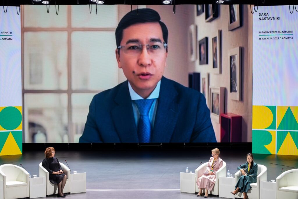 В Казахстане состоялся первый форум по наставничеству для детей из детских домов 7 В Казахстане состоялся первый форум по наставничеству для детей из детских домов
