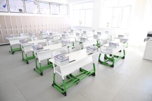 Аким Алматы поздравил школьников с Днем знаний и открыл новые школы