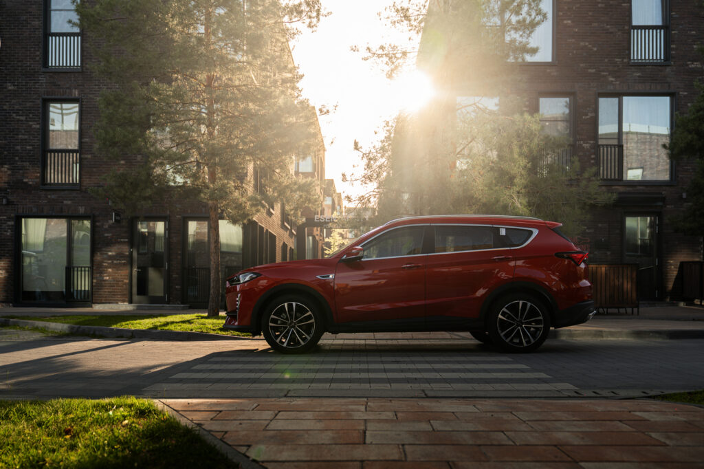 Без предоплаты и с гарантией: как уехать на X70 Plus уже сегодня