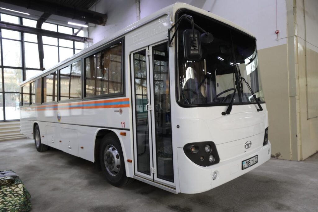 Аким Алматы ознакомился с деятельностью специализированного отряда ДЧС