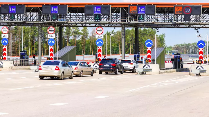 Скорость на платных дорогах: в «КазАвтоЖоле» предупредили водителей