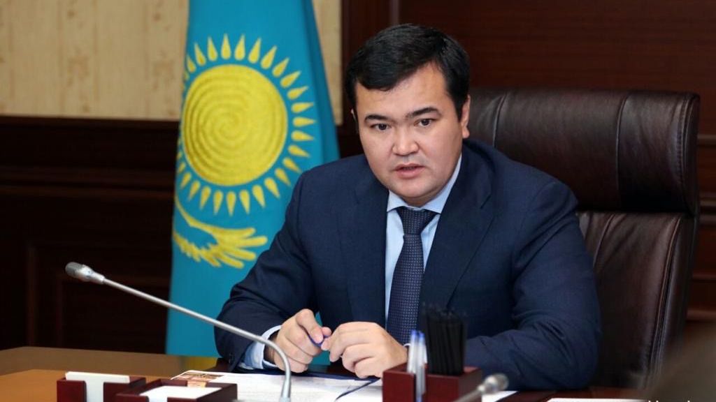 Аким Астаны опроверг слухи о своей отставке