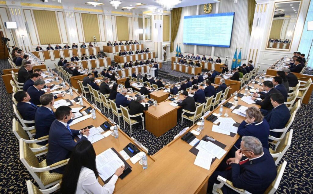 В проекте новой Конституции впервые закреплена норма о защите прав граждан в цифровой среде 1 gluster 2026 1 31 e07fcfed5e114692b83580ebc45c0bb0 1280x720
