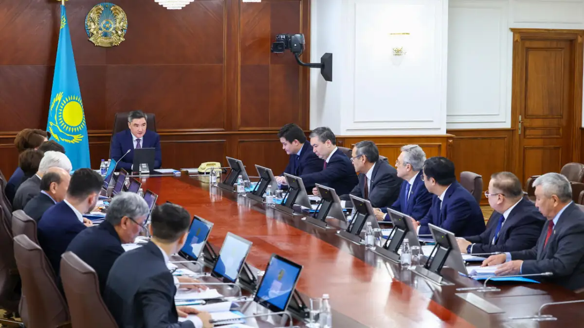 konst23p68063 52c84585