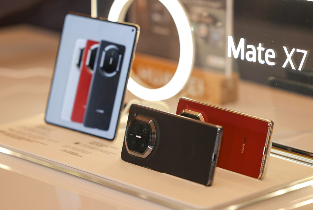 Huawei стартовала 2026 год впечатляющей презентацией новых девайсов 6 mas 1098 e1770362601776