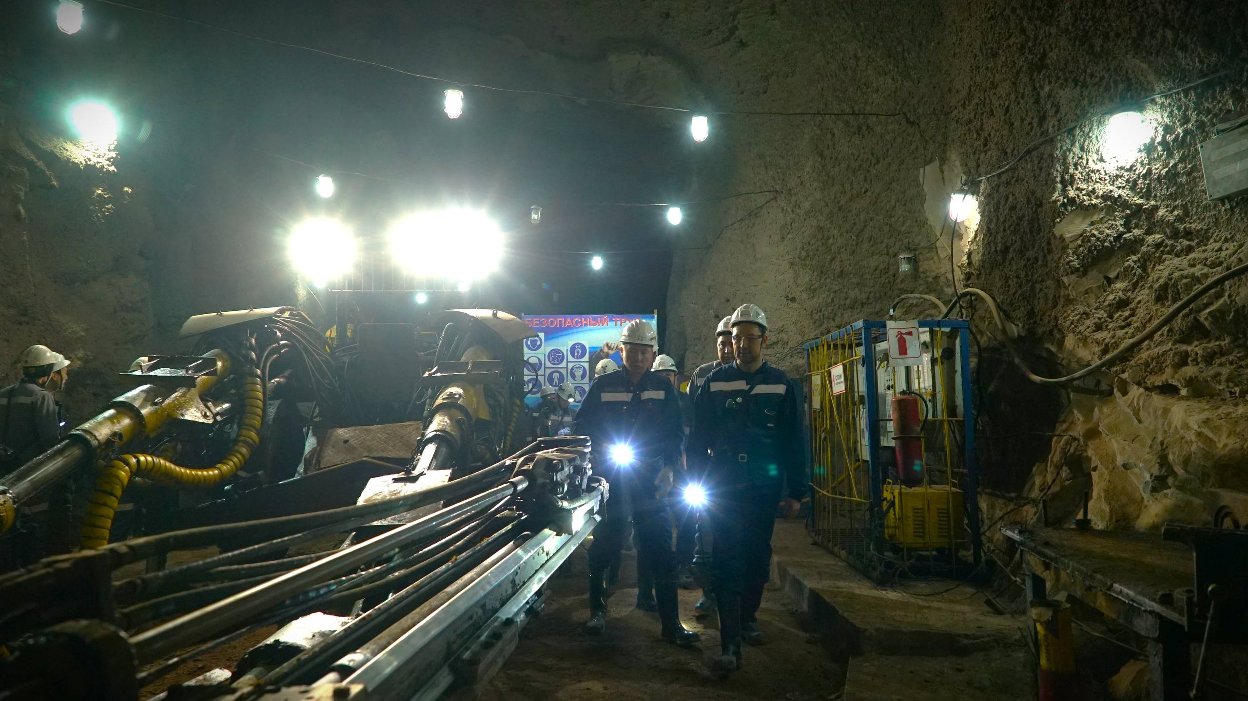 Председатель Правления Казахмыса провел встречу с коллективом Западного рудника