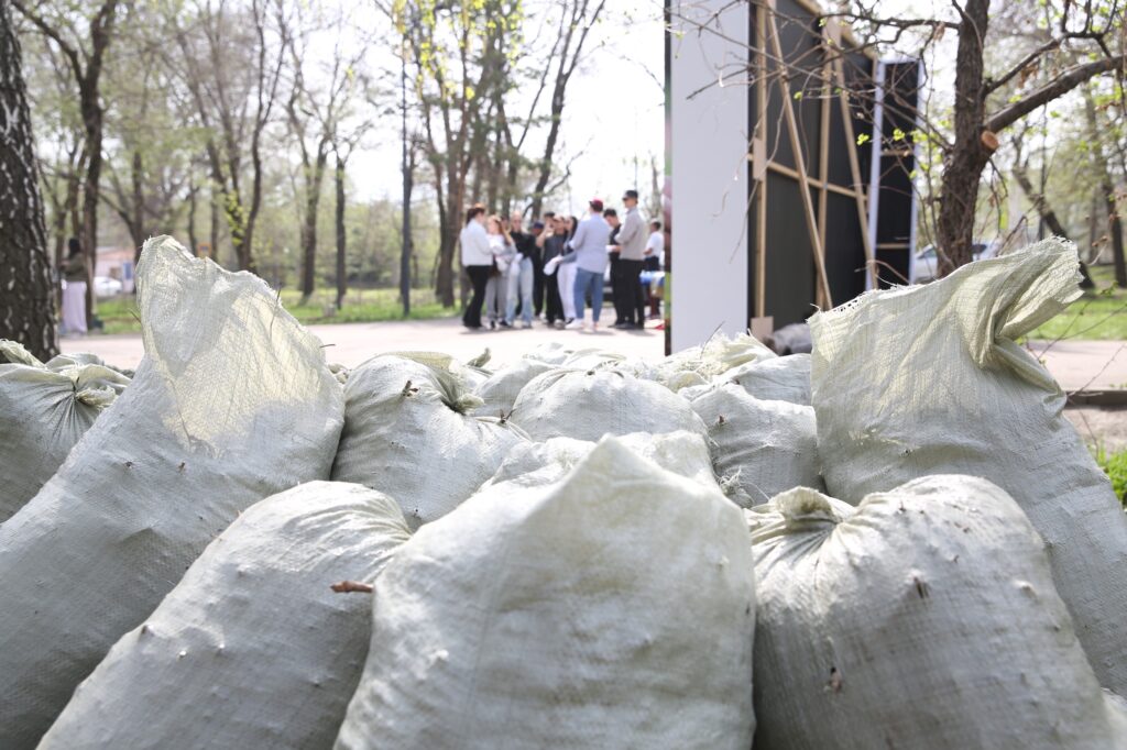 Новая Аллея журналистов появилась в Алматы 3 Новая Аллея журналистов появилась в Алматы