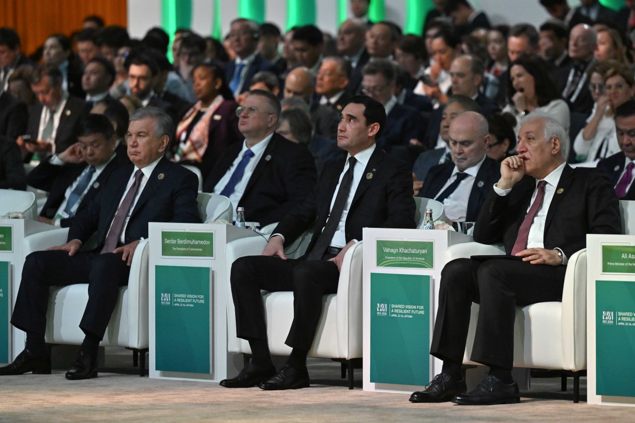 Токаев: движение «Таза Қазақстан» объединило почти миллион волонтёров