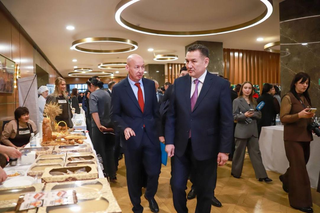 Форум ALTAY BUSINESS собрал 1500 предпринимателей в Восточном Казахстане