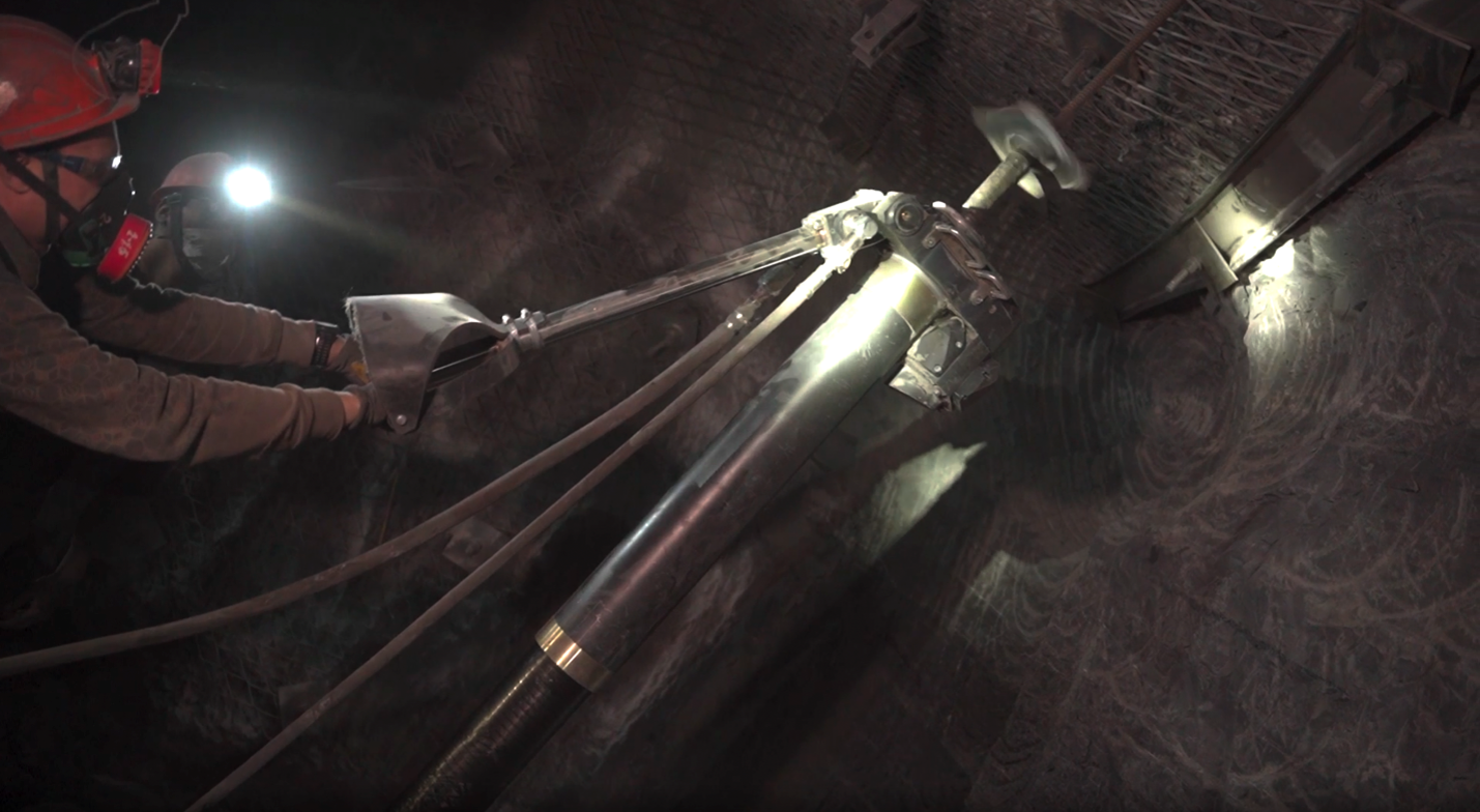 Время проходки в шахтах Карагандинской области сокращено на 30 % 3 Время проходки в шахтах Карагандинской области сокращено на 30 %